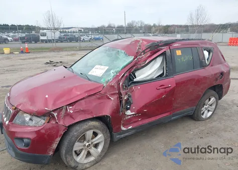 2016 Jeep Compass Sport из США, поврежденный, VIN 1C4NJDBB6GD690414